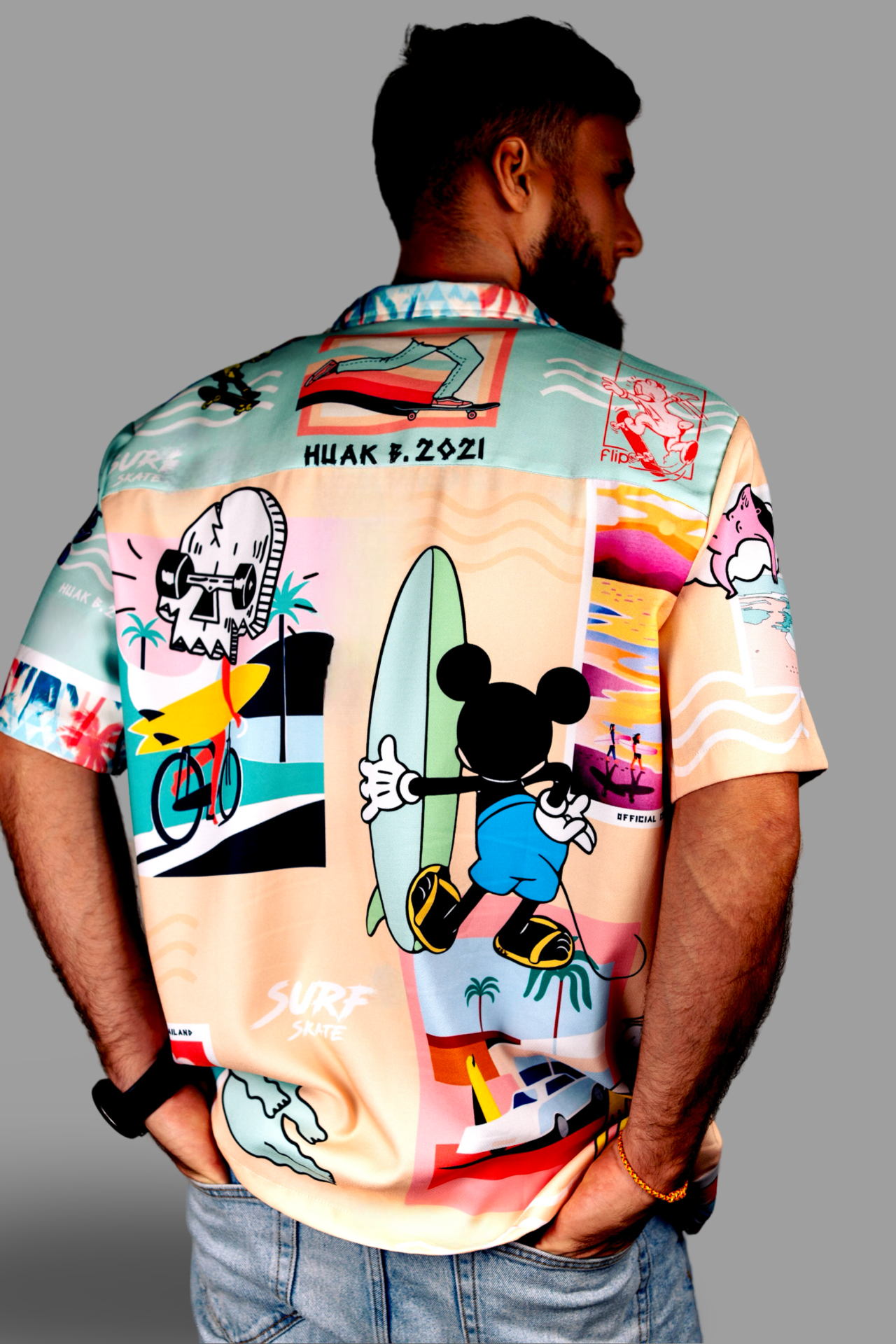 Surf Skate Adventure - Man